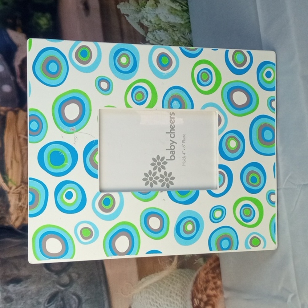 🛝 Three Cheers Baby Frame